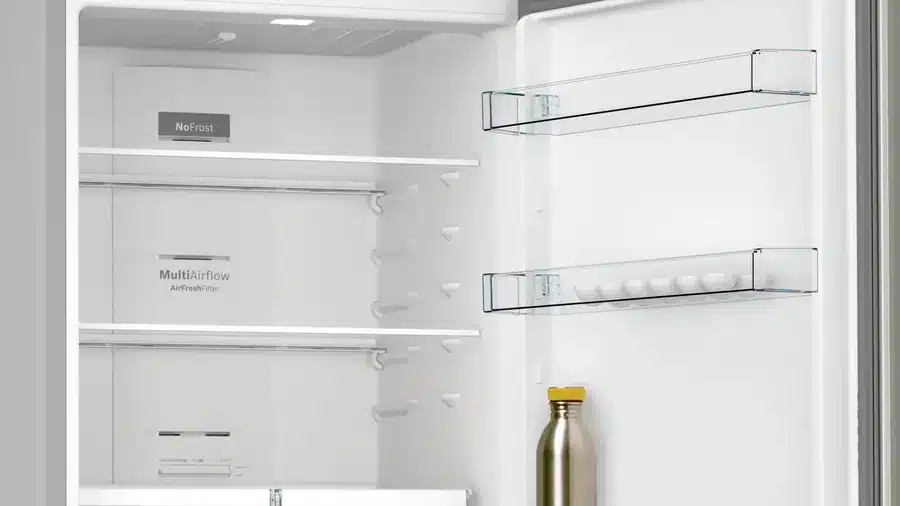 KDN30N12E8 free-standing fridge-freezer with freezer at top
