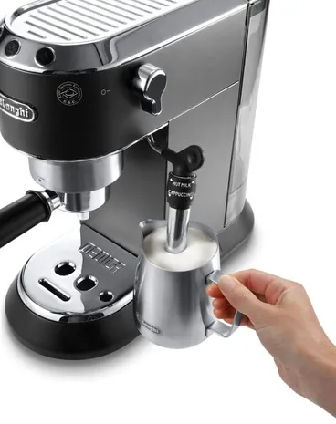 Delonghi Pump Espresso Coffee Machine ,EC685BK
