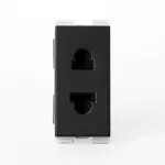 Universal socket 16A Black