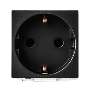 German socket 16A Black